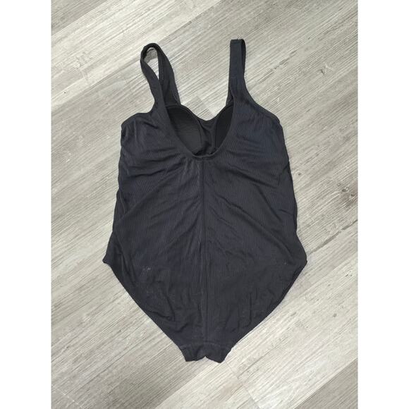 Hurley Black 1 Piece UPF 50+ Protection Ribbed Lined Texture Padded Top Swimsuit - Picture 3 of 9